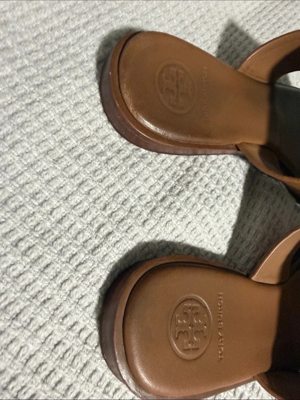 Tory Burch Tan Leather Miller Thong Sandals - Picture 5 of 5